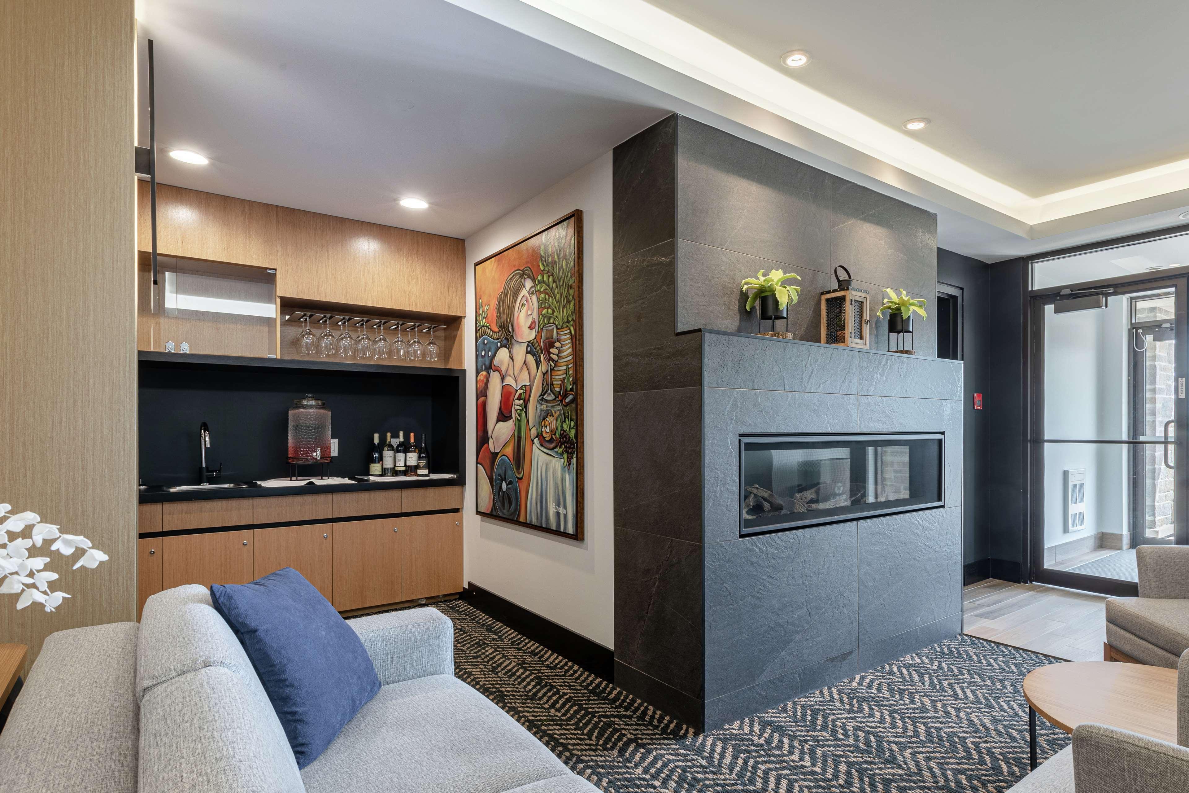 Doubletree By Hilton Quebec Resort Екстериор снимка
